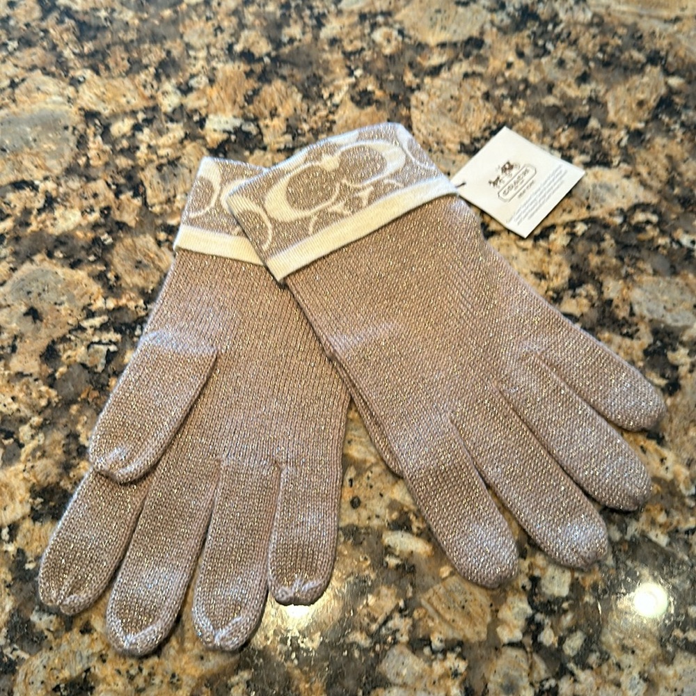 Authentic coach gloves